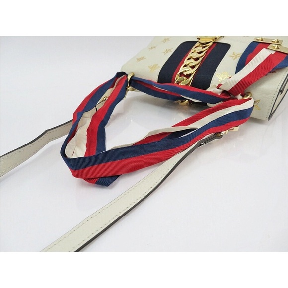 Gucci Ivory Crossbody Bag with Gold and Navy Accents - Picture 8 of 15